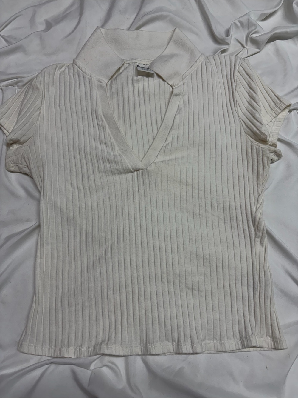 No Boundaries Cream Ribbed Short-Sleeve V-Neck Polo Top